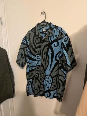 Rix Island Wear Men's Wai'au Classic Fit Polynesian Tribal Short Sleeve Hawaiian